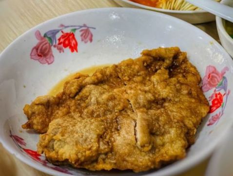 香合   中華民国倣清乾隆   1客 永隆五香豆乾(250g) ｜ T&T Supermarché