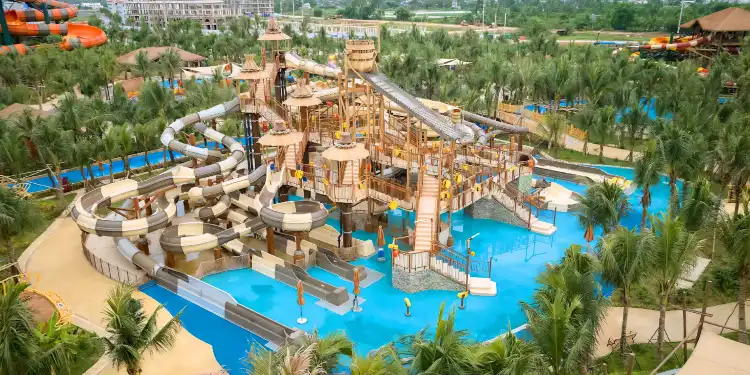 Hotels in Quảng Xương District
