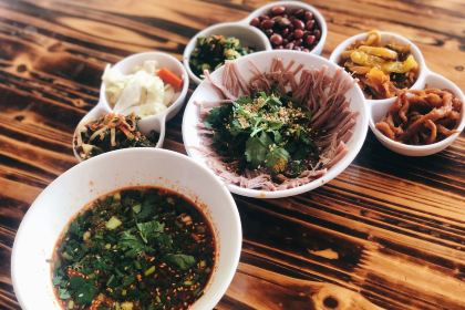 罗记罗维𤆵肉饵丝