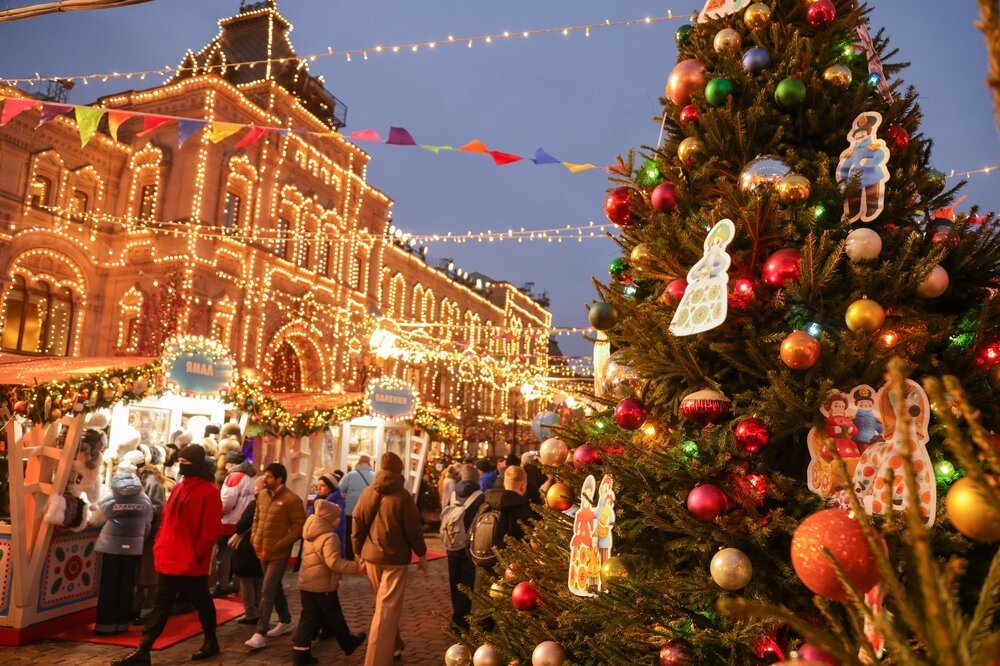 Red Square Christmas Market | Moscow