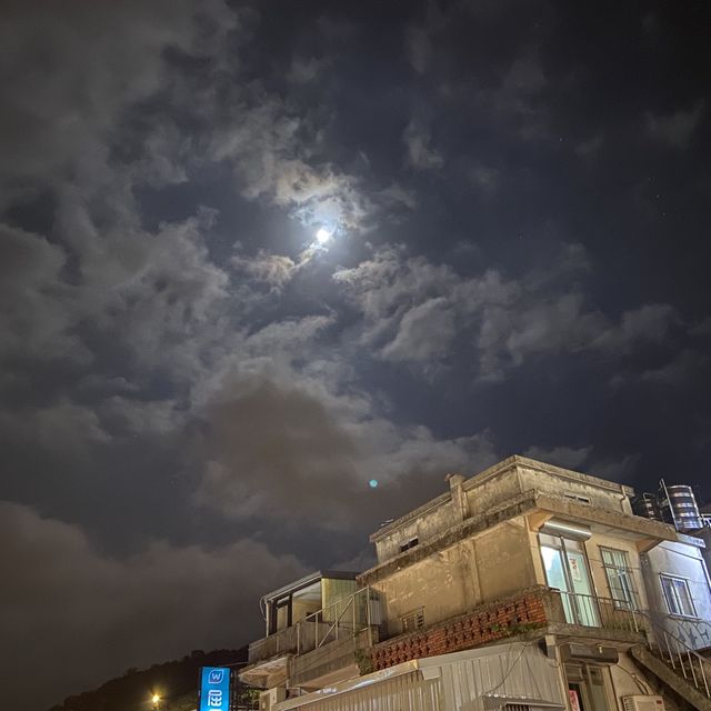 홍등이 아름다운 명소, 지우펀