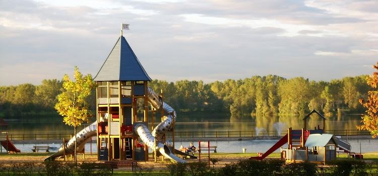 Camping Lac de Cormoranche