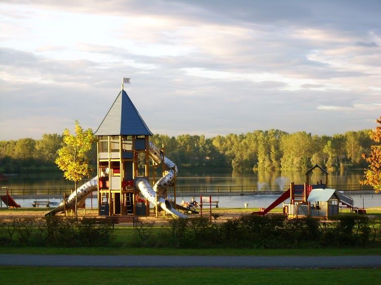 Camping Lac de Cormoranche