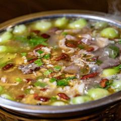卧龙堡客栈·中餐厅 User Photo