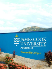 JCU: James Cook University, Australia, Cairns, Nguma-bada campus, Smithfield