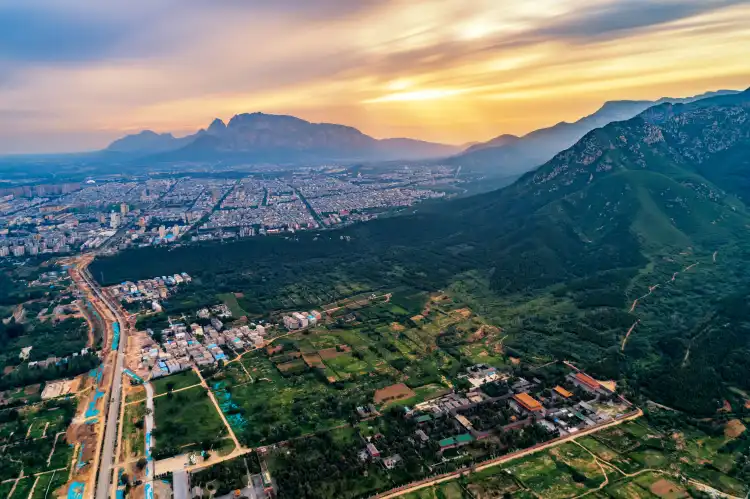 鄰近嵩山少林風景區-接駁中心的酒店