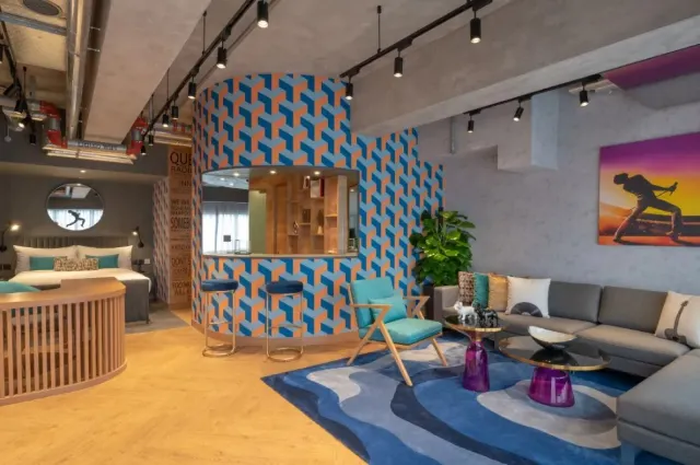 【寵物酒店邊間好？】2026人寵不分離，盤點那些寵物友好酒店:香港13間寵物酒店 Staycation 推介🐶+住宿餐飲優惠