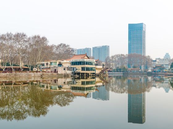 Zhuyuan Park (Main Gate)