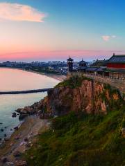 Sunrise Admiring Of Penglai Pavilion