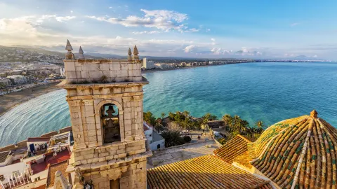 Peniscola travel destination