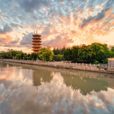 Rezen Murray Hotel (Shanghai Nanjing Road Pedestrian Street)