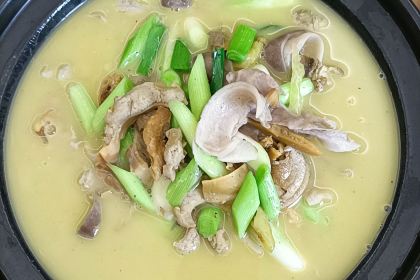 湖岸美食(湖岸花城店)