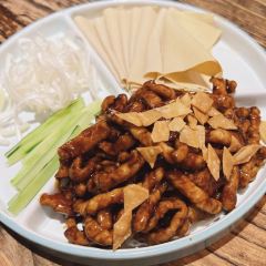 JU QI BEI JING User Photo