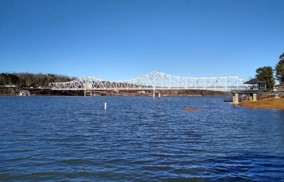 Duncan Bridge Marina