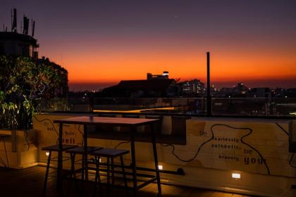 Salween 180 Roof Top Bar