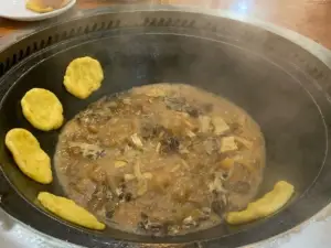 Yellow River Tandi Pot City