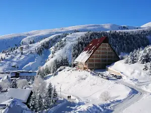 Kodra e Diellit - Ski Center