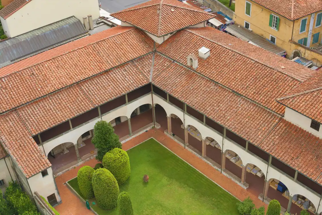 Hotels near Museum of The Cathedral Institution