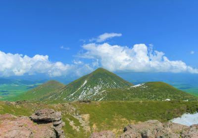 Hakkōda Mountains