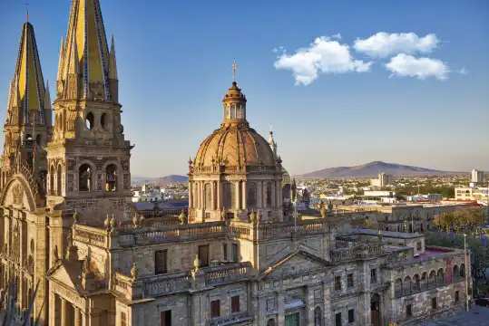 Hotels near Guadalajara's Cathedral