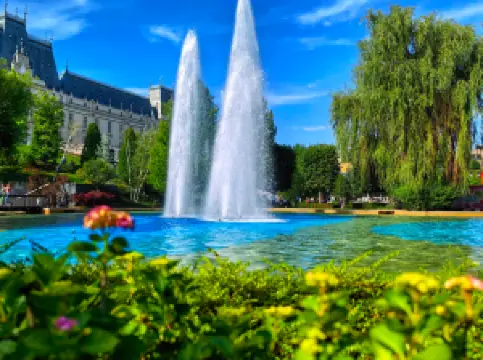 "Palas" Public Garden