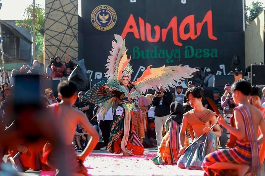 Alunan Budaya Festival | Suela