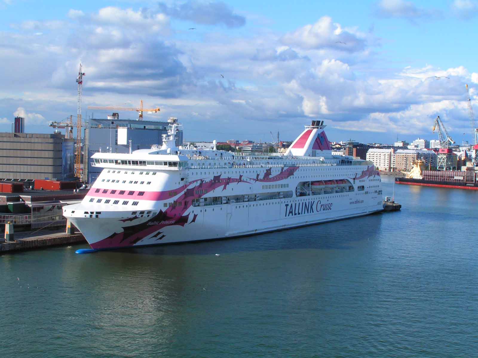 Tallink Silja Line: отзывы на достопримечательность — Tallink Silja Line:  билеты — Tallink Silja Line: скидки — Tallink Silja Line: транспорт, адрес,  время работы — Tallink Silja Line: достопримечательности, отели и еда  поблизости — 