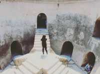 The rounding well