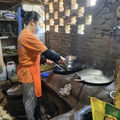 电子厂餐馆 여행 사진