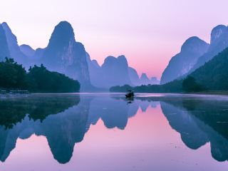 高雄飛桂林的時間