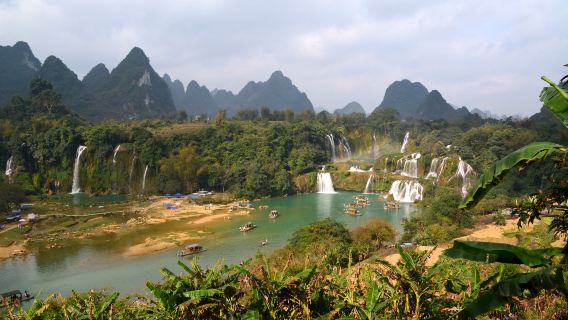 南寧+德天跨國瀑布4H暢玩一日遊【私家團丨一單一團】