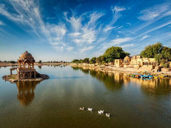 Gadisar Lake