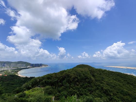 Luhuitou Tourist Marina