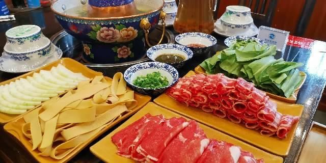 肆合涮肉坊(天鹅湖店)