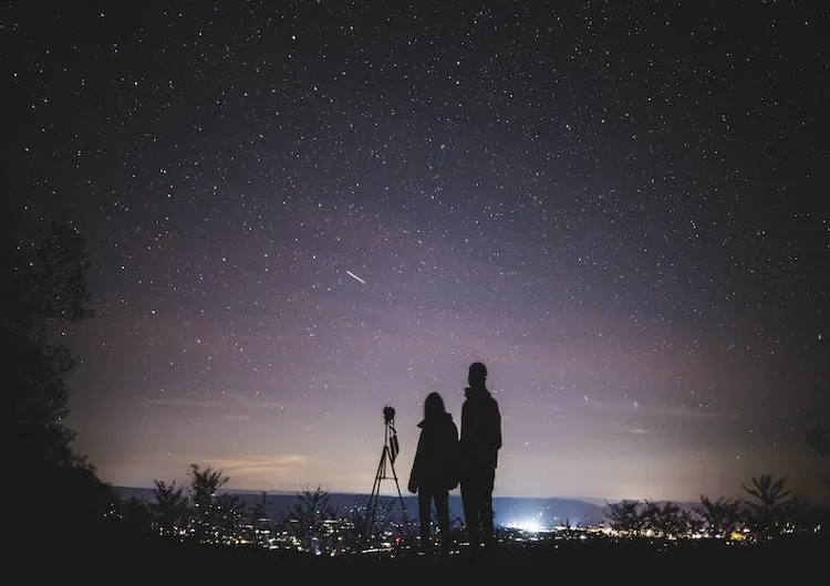 流星雨 2026｜ 推介香港觀星地點  欣賞獵戶座、獅子座、雙子座流星雨