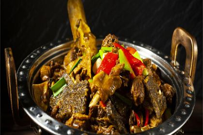 Sulvlianhuazhenshanmingchudingzhi Restaurant