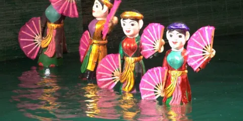 金龍水上木偶劇院