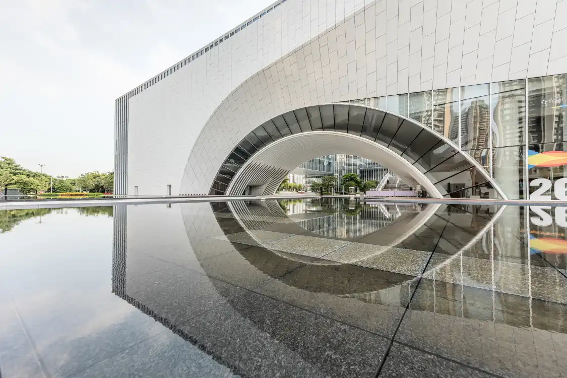 Hotels near Guangming Culture and Art Center Museum