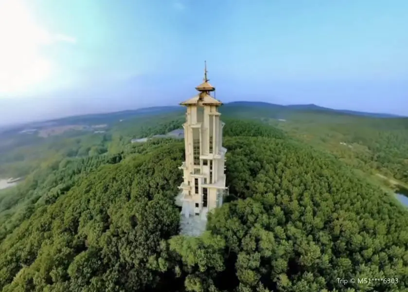 Bisong Jingyue Tower