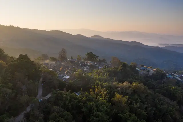 Sunrise Sightseeing in Lancang