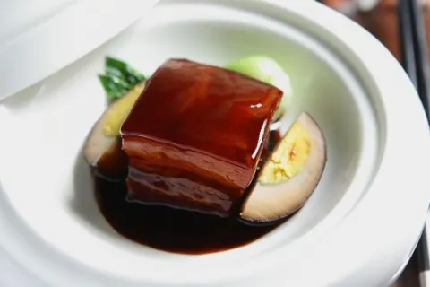 Ren He Guan (Zhaojiabang Road)