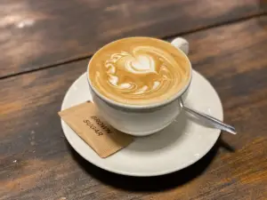 Là Việt Coffee