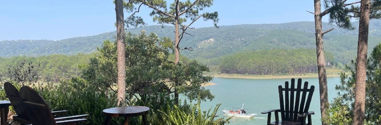 Đảo trái tim Hồ Tuyền Lâm (Happy Hill Coffee)