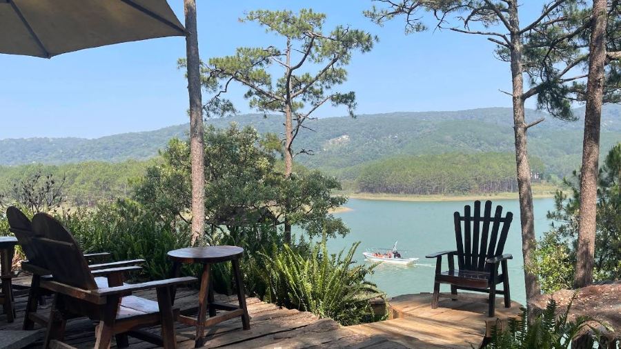 Đảo trái tim Hồ Tuyền Lâm (Happy Hill Coffee)