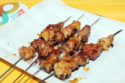 马占海炕锅烤羊肉城