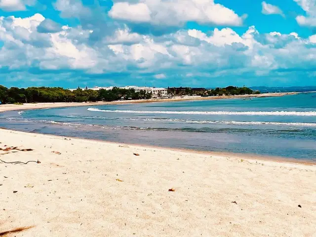 Let’s go surfing or just chilling