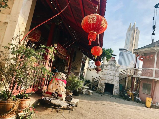 From Chinatown gate down by the river