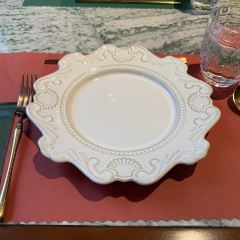 Queen·Cheuk Yuet User Photo