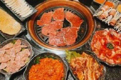 撩炉烤肉(鸿成光彩店)