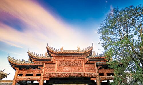 Jiuzi Night Tour Performance Town